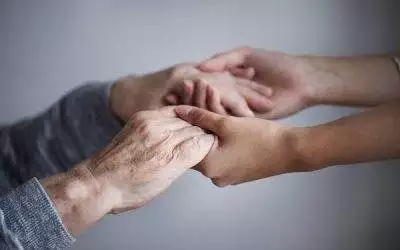 Top 4 Senior Falling Hazards Around the Home and Ways to Prevent Falls