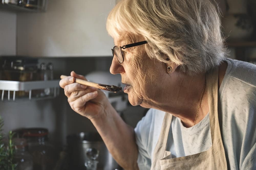 Stimulating Activities for Your Loved One with Dementia